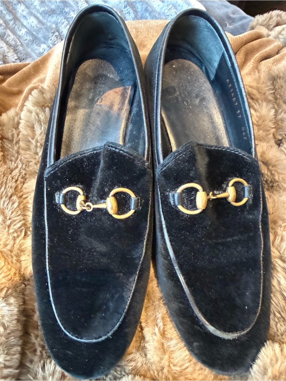 Gucci black velvet loafers size 37